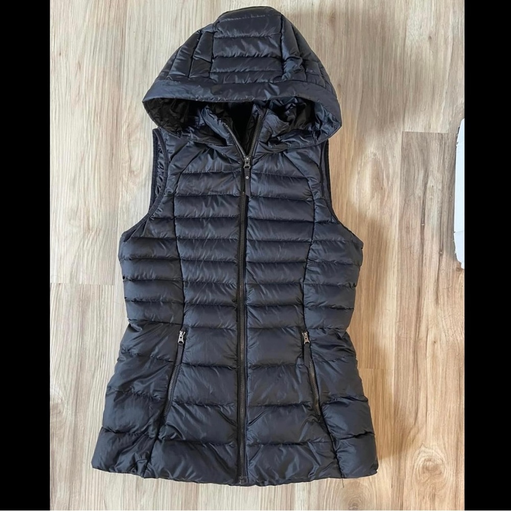 Lululemon Down For It Vest - Black - Size 6